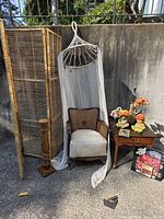 Overall lot showing side table, chair, divider, small decor items