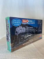 Front of sealed Snap-Tite Hudson Steam Locomotive kit box