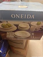 Front of sealed Oneida Regency dinnerware box
