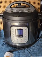 Front view of Instant Pot showing overall condition