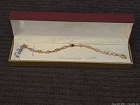 Full bracelet in presentation box