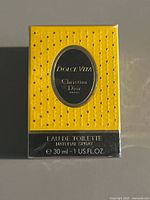 Front of sealed Dolce Vita box showing branding and size