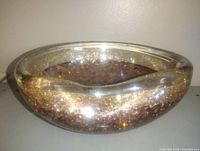 Side view of Murano bowl showing gold and copper flecks