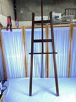 Full front view of wooden easel