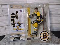 Front of sealed McFarlane NHL Legends Series 3 Bobby Orr figure