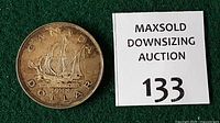 Obverse view with denomination marker