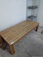 Full view of table top and legs