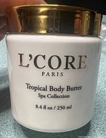 Front view of sealed jar showing brand, product name, size