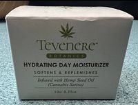 Front of box showing product name, purpose, hemp seed oil note, weight 10 g ⁄ 0.35 oz