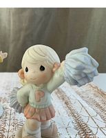 Cheerleader figurine front view