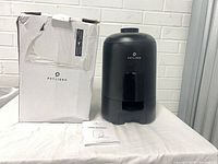 Feeder, box and manual overall view