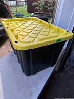 Overall view of HDX tote with yellow lid
