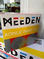Front view of sealed MEEDEN Acrylic Paint Set box