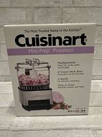 Front of sealed Cuisinart Mini-Prep Processor box