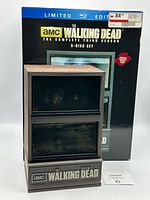 Display tank stand in front of retail box