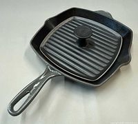 Skillet grill with press lid nested