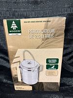 Retail box showing Woods branding and 2.5 L percolator image