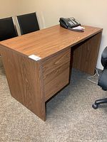 Full view of desk front and side panels