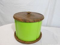 Closed canister set showing lid and base