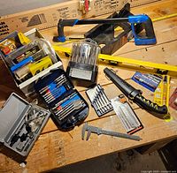 Overview of all items on workbench