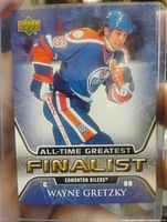 Front of Upper Deck Wayne Gretzky All-Time Greatest Finalist card in holder