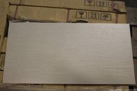 Single tile showing colour, texture and size