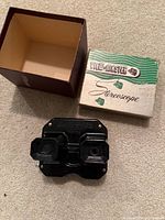 Viewer alongside original View-Master box and maroon box