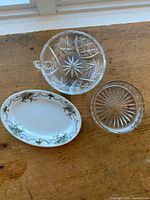 Group shot of all three serving pieces