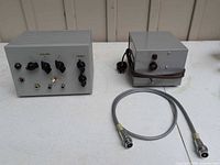 Amplifier control box, power supply box, BNC cable overview