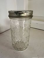 Single Quilted Crystal jar with metal lid