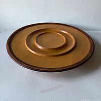 top view showing overall tray surface and central recessed area