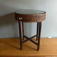 Tray table with glass insert on legs