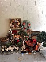 overview of entire mixed décor lot against wall