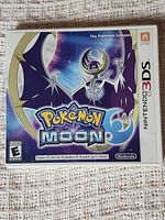 Front of Pokemon Moon 3DS case