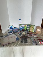 Full lot overview on table