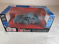 Maisto AllStars boxed 1:24 Volkswagen Fastback front view