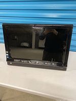 Front view of HP TouchSmart 600 all-in-one computer