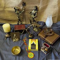 Group shot showing all items in lot