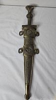 Full view dagger in sheath