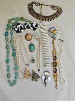 Full layout of all 15 jewelry items