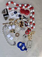 Overview of all jewelry pieces laid out