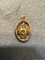 Rear view showing 9CT stamp and construction