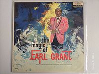 Front sleeve of The Magic of Earl Grant LP