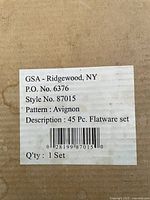 Manufacturer label showing pattern, style number, quantity