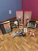 Group shot of entire lot displaying all items