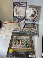 Overview of all five sealed kits