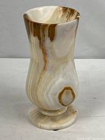 Full view of onyx vase front