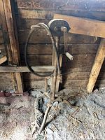 Full view of Stewart livestock clipper on stand with flexible shaft