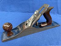 Right side view of Record No 5 jack plane showing knob, tote, lever cap and body
