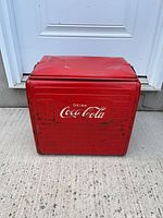 Front view showing logo and ribbed sides